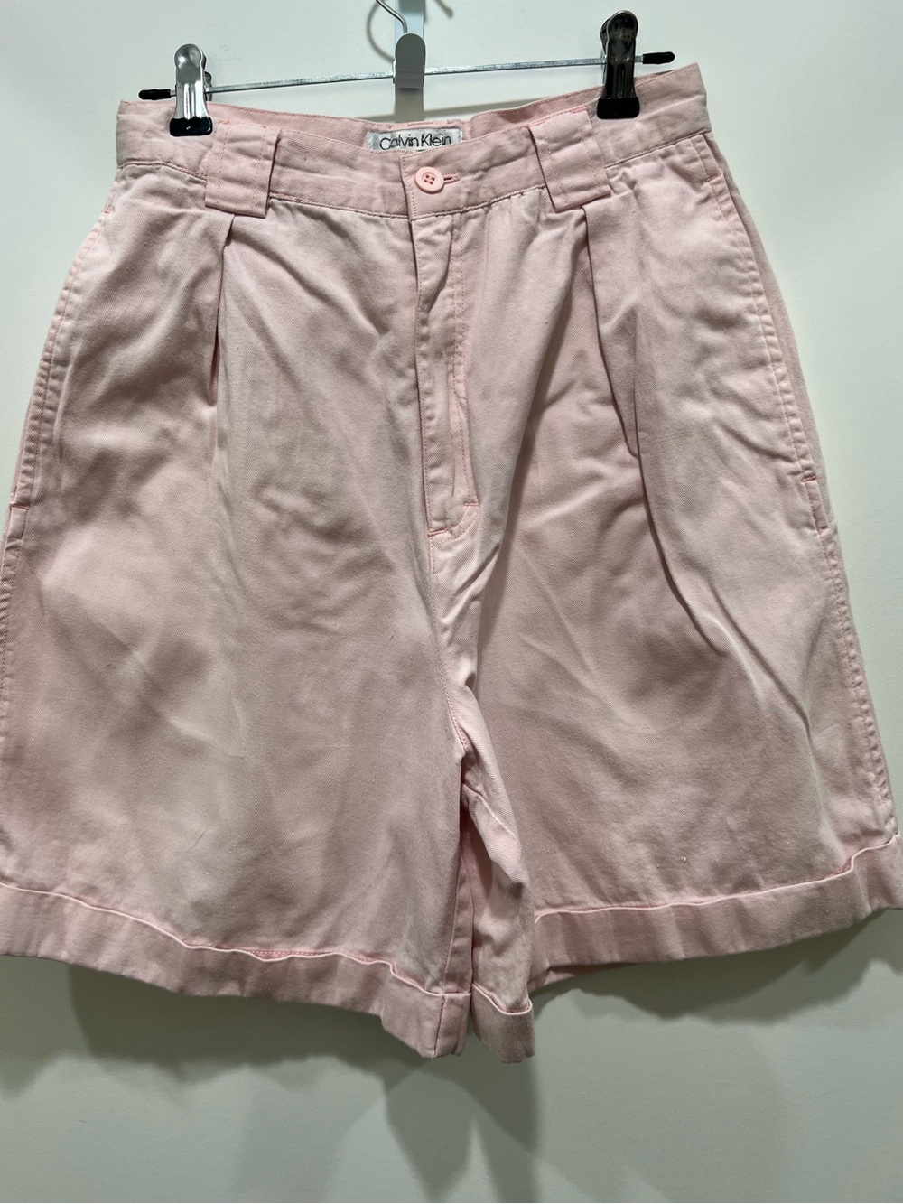 ✨Vintage✨Calvin Klein Baby Pink Pleated High-Waist Shorts